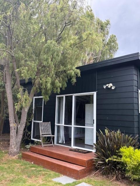 waikuku studio - Bed and Breakfast