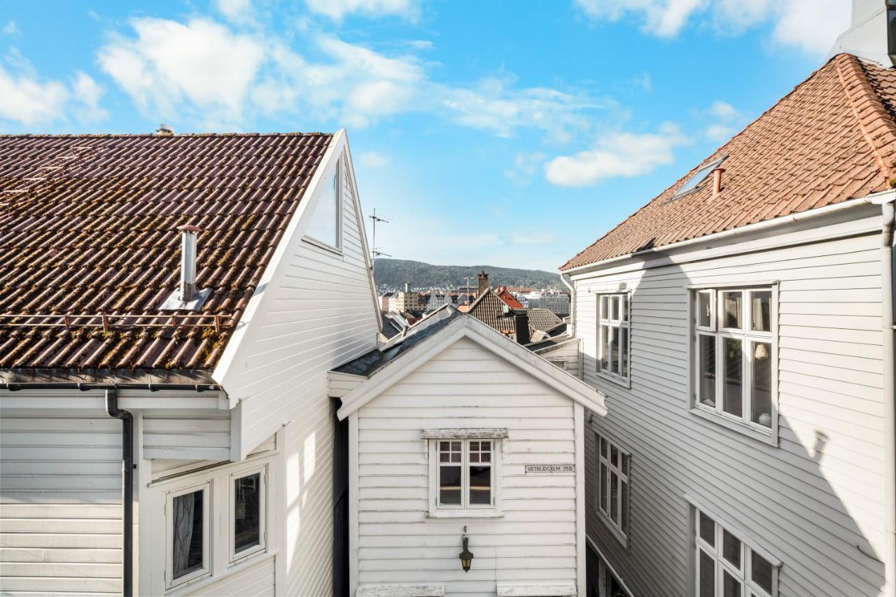 Bryggen Historical Townhouse I Rooftop Views! - Chambres d’hôtes