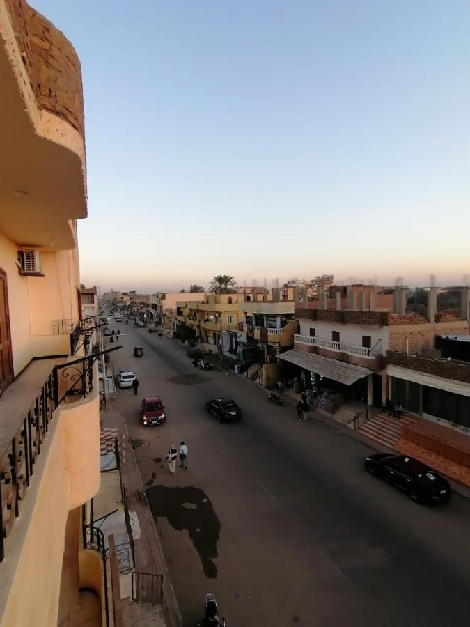 Lutos Flower Apartment - Bed and Breakfast Luxor