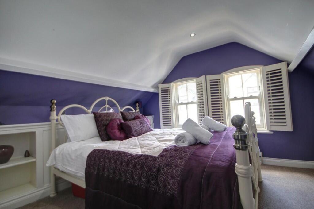 The Little Angel Cottage - Ferienwohnung