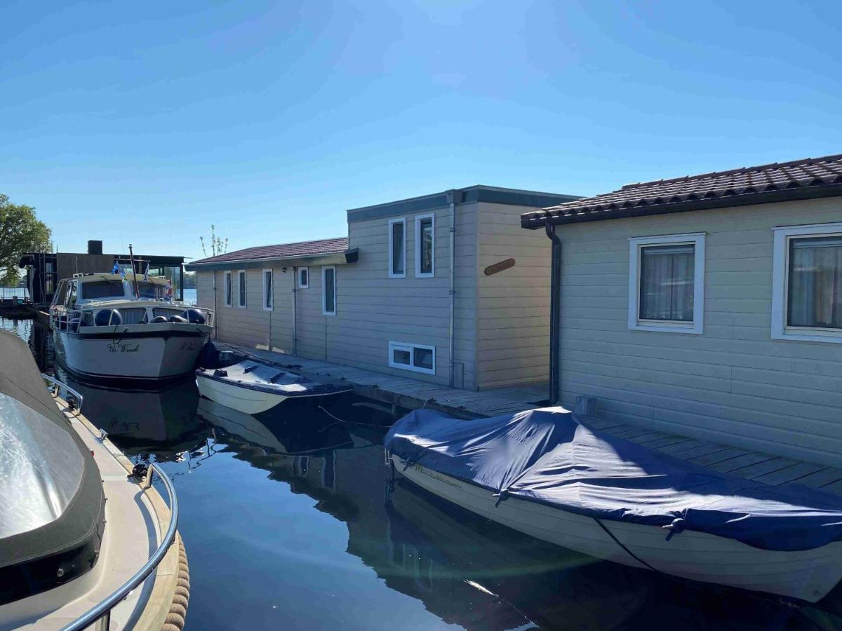 houseboat with lake view