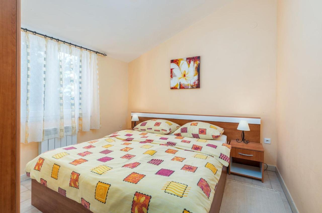 Two Bedroom Apartment with swimming pool