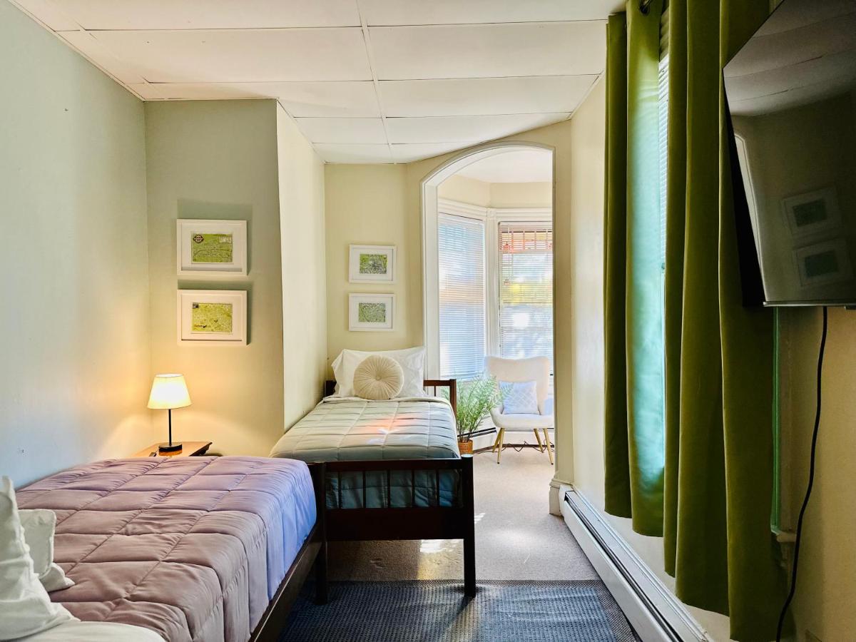 Family Two-Bedroom Apartment with View