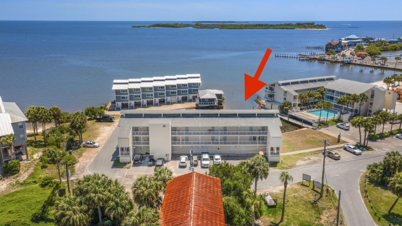 Island Getaway- Condo by the Gulf - B&B Cedar Key