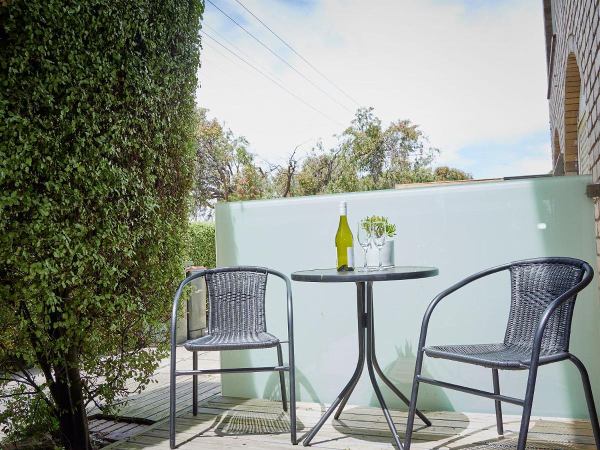 Arlingtons Holiday Accommodation - B&B Portarlington