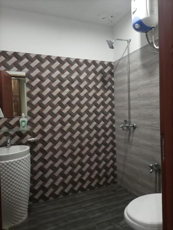 IZee view appartment Bahria Town - Ferienwohnung
