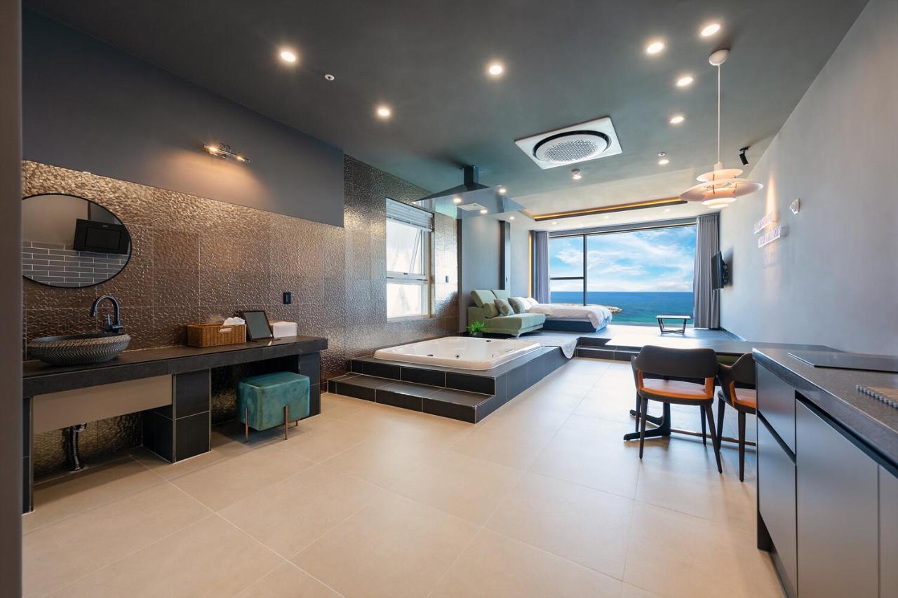 Double Room with Sea View