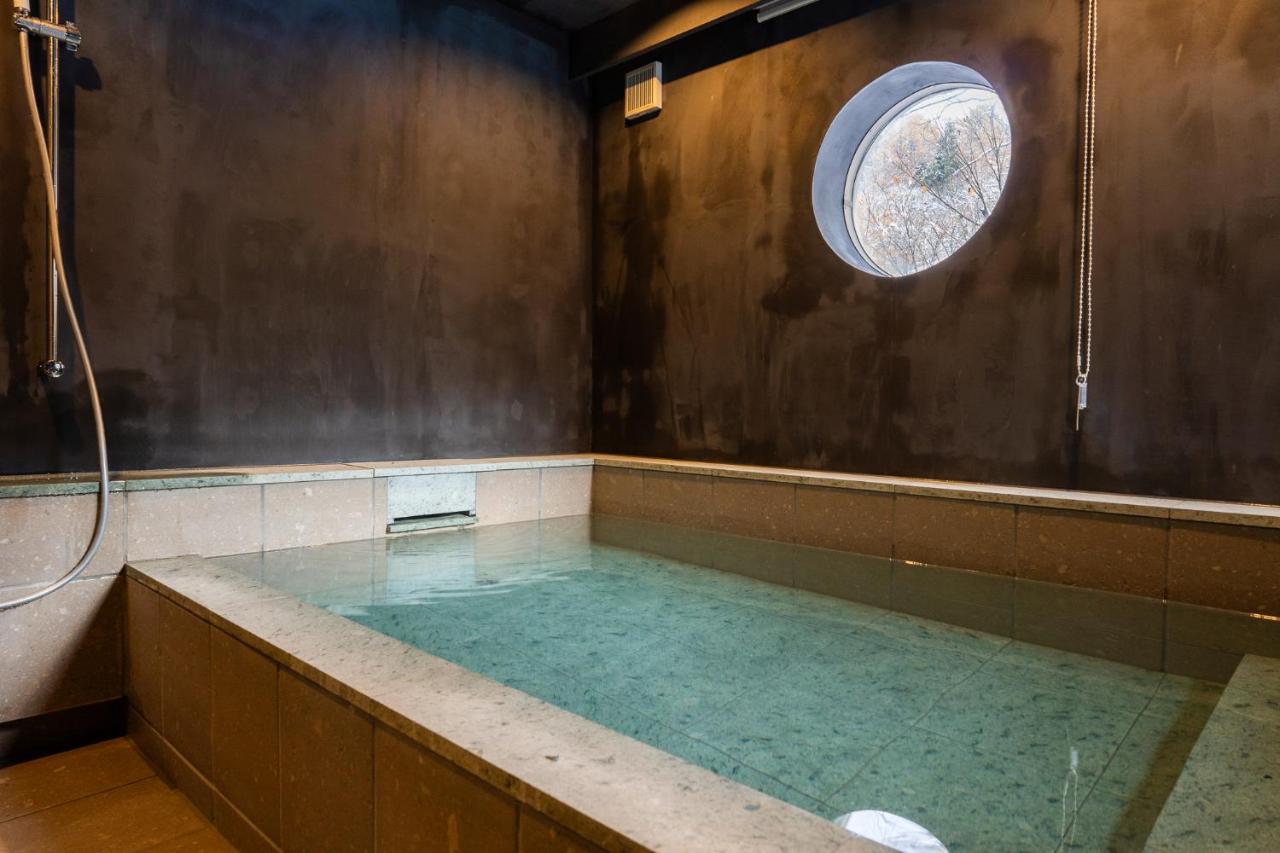 源泉掛け流し温泉Villa The ITAYA - Chambres d’hôtes Yuzawa