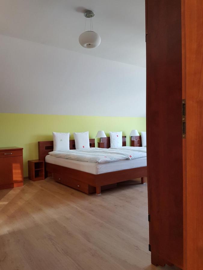Familiekamer met Uitzicht op de Bergen