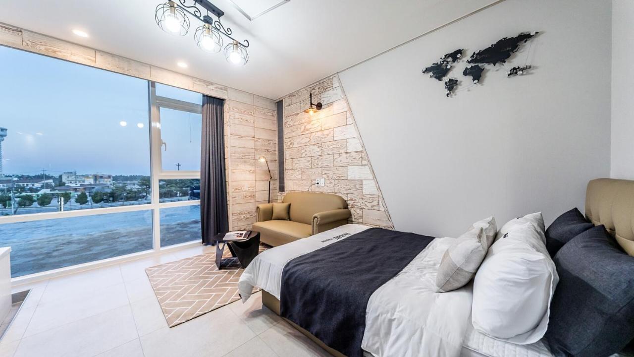 Double Room 5
