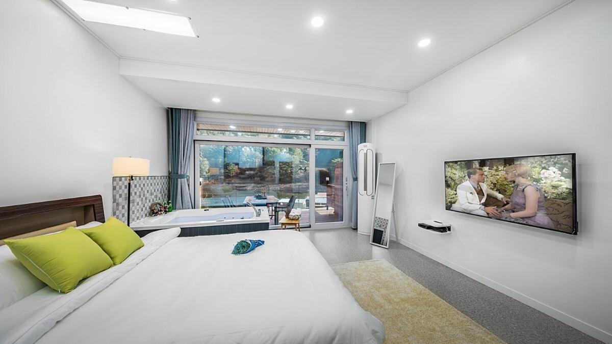 Doppelzimmer 5