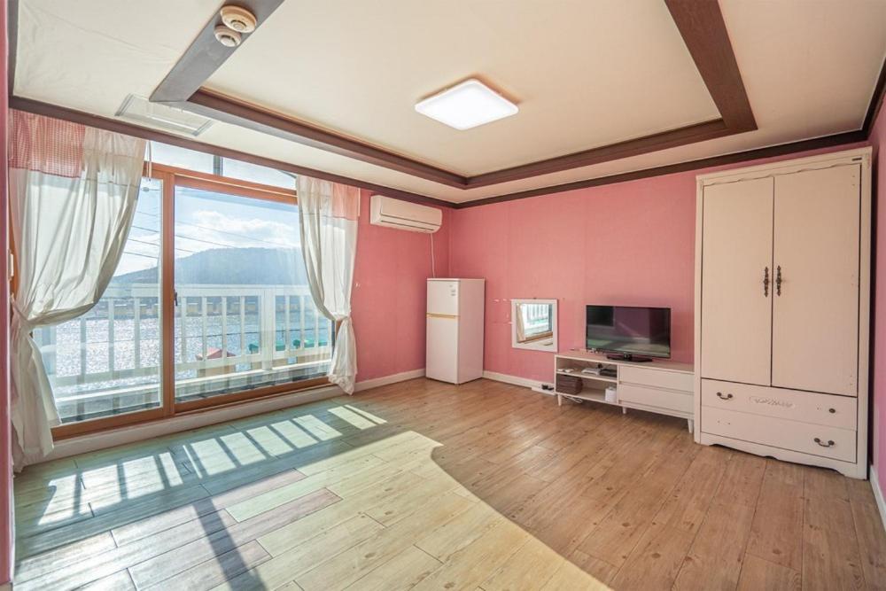 Double Room 2