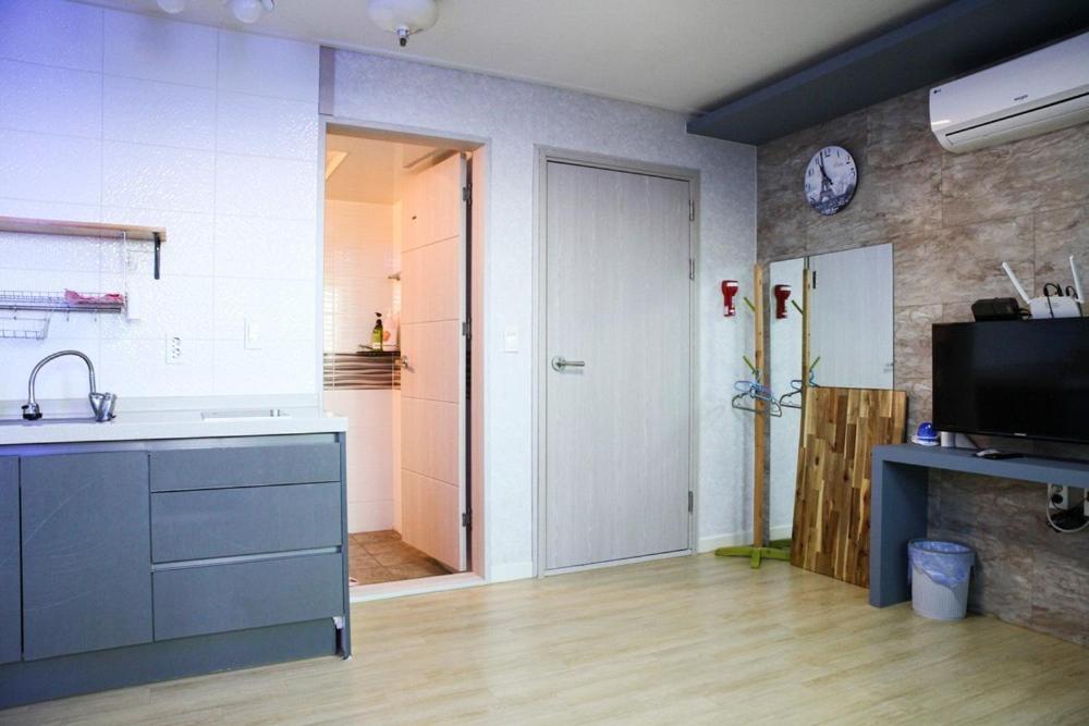 Double Room 4