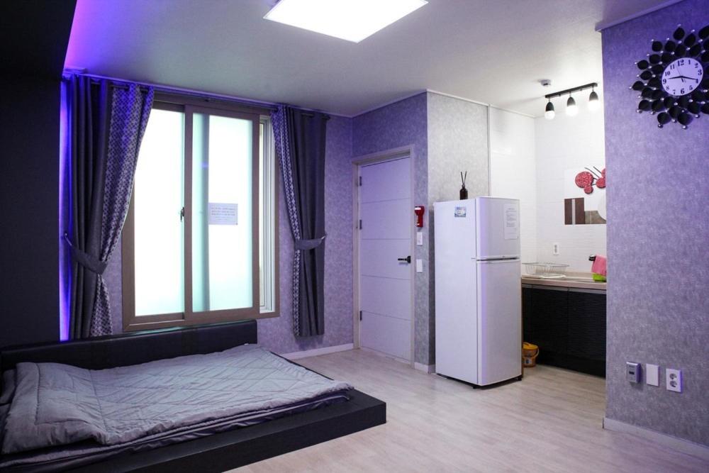 Double Room 2