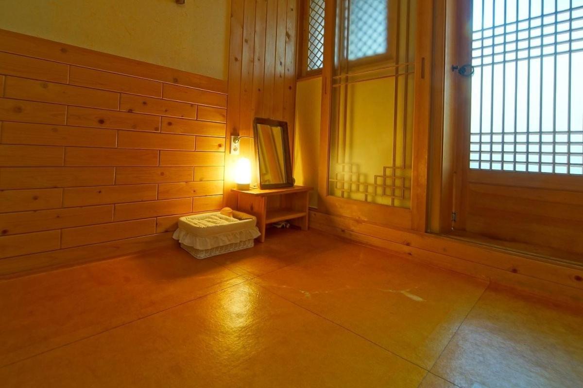 Double Room 2