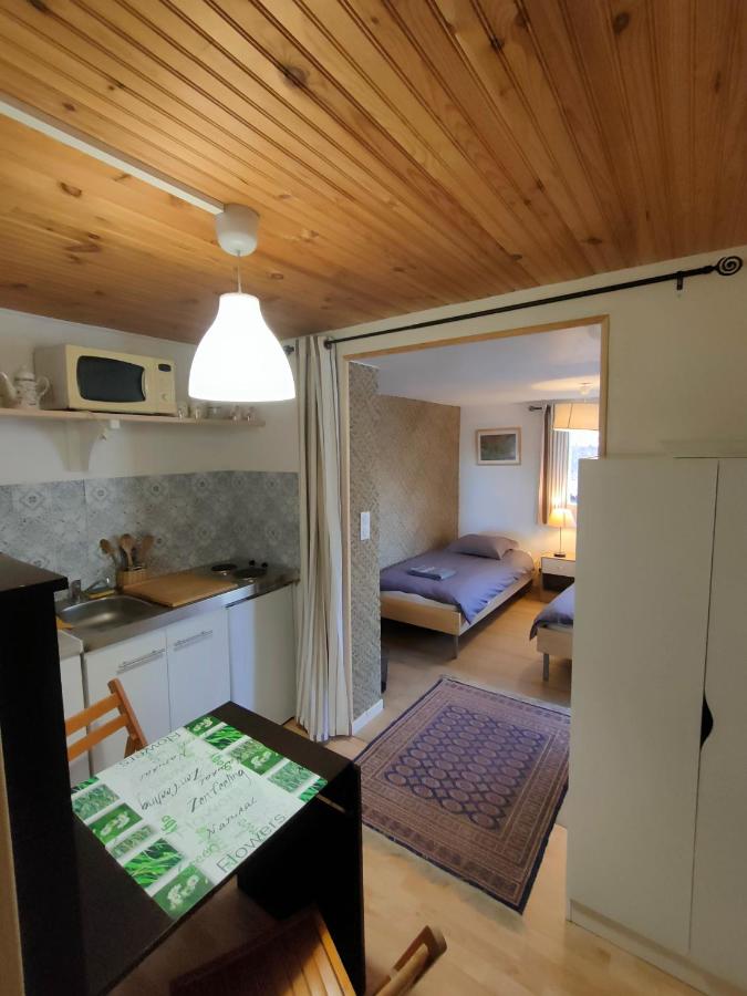 Camera Doppia con Letti Singoli con Bagno
