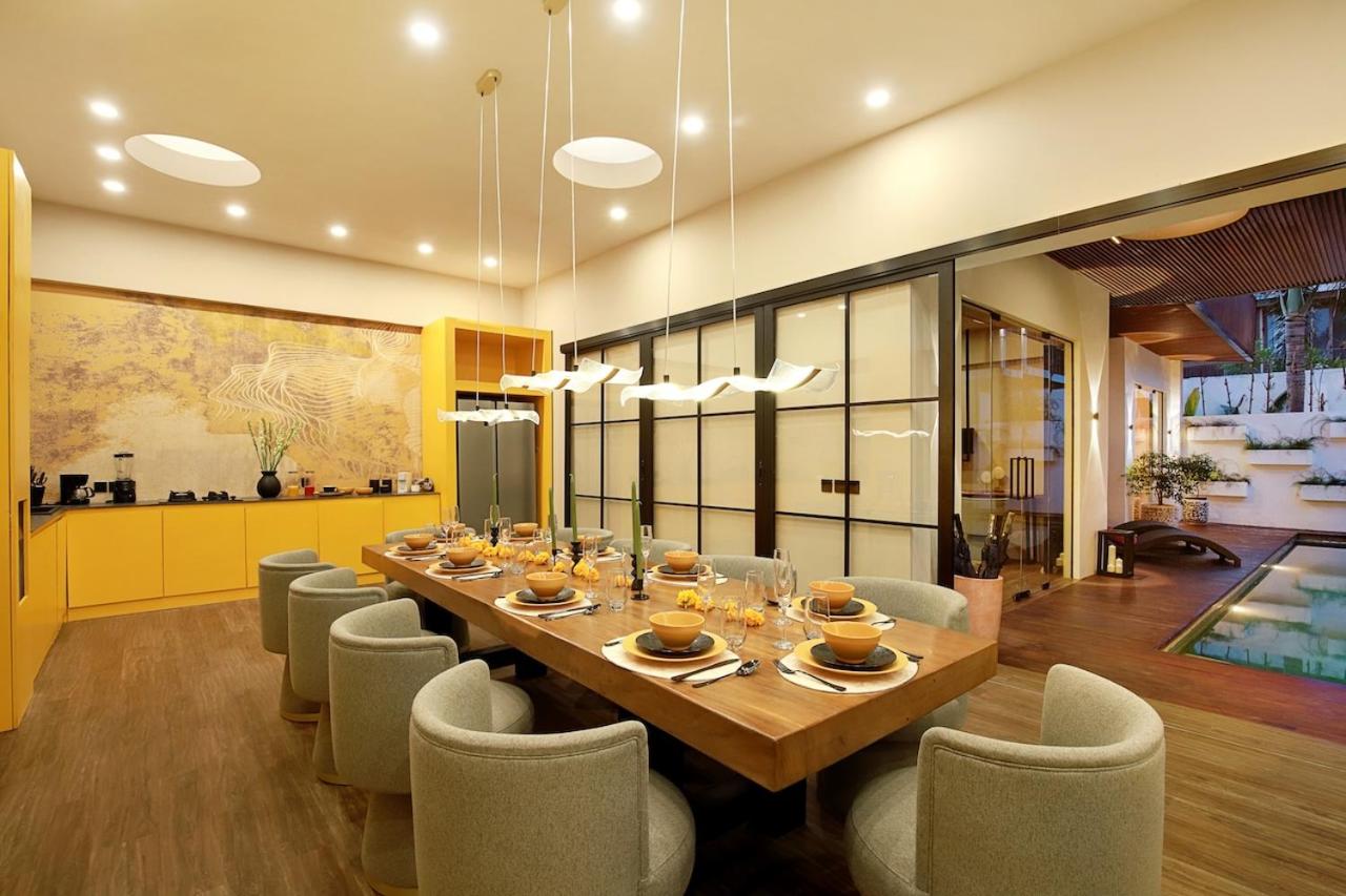 CANGGU BRAND NEW 6Bed VILLA! BEST LOCATION! A STEP-FREE Design Highlight for Families & Friends - Chambres d'hôtes Canggu