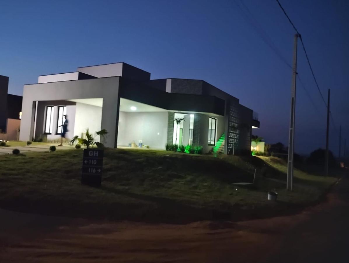 CASA LOCALIZADA EM RIVEIRA DE SANTA CRISTINA Xiii - Chambres d'hôtes Paranapanema