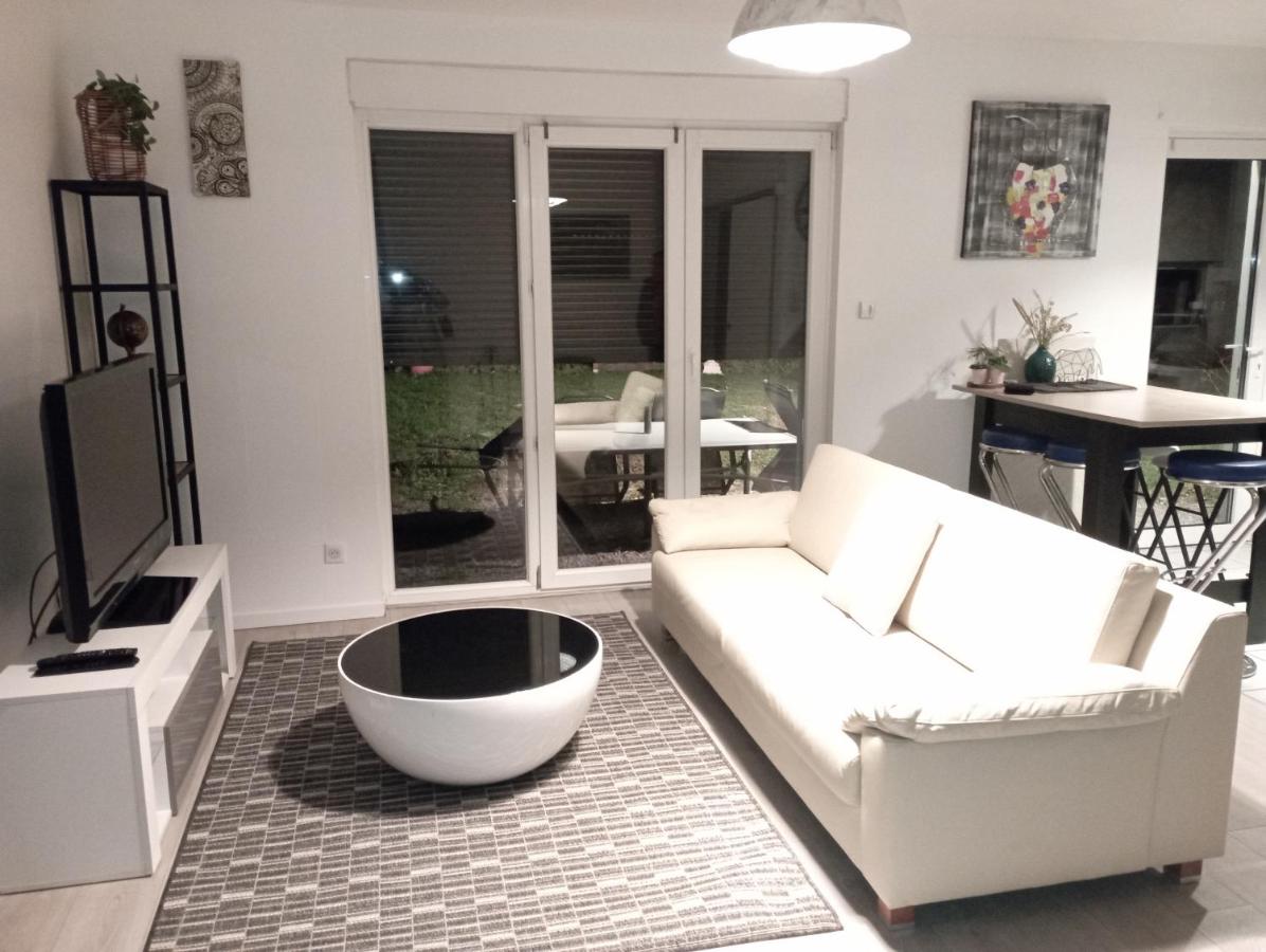 Maison avec terrasse - B&B Fesches-le-Châtel