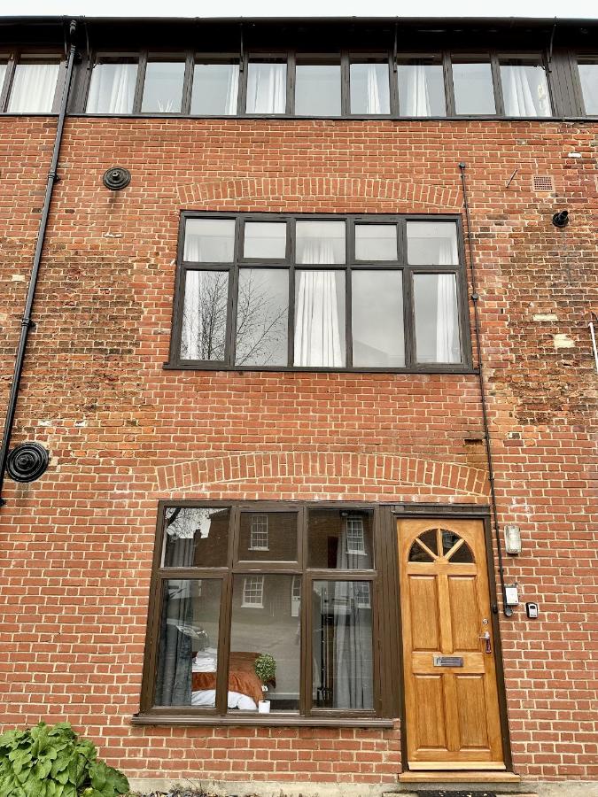 Archway House - City Townhouse Sleeps 6 Free Private Driveway Parking For Up To 2 Cars - B&B Norwich