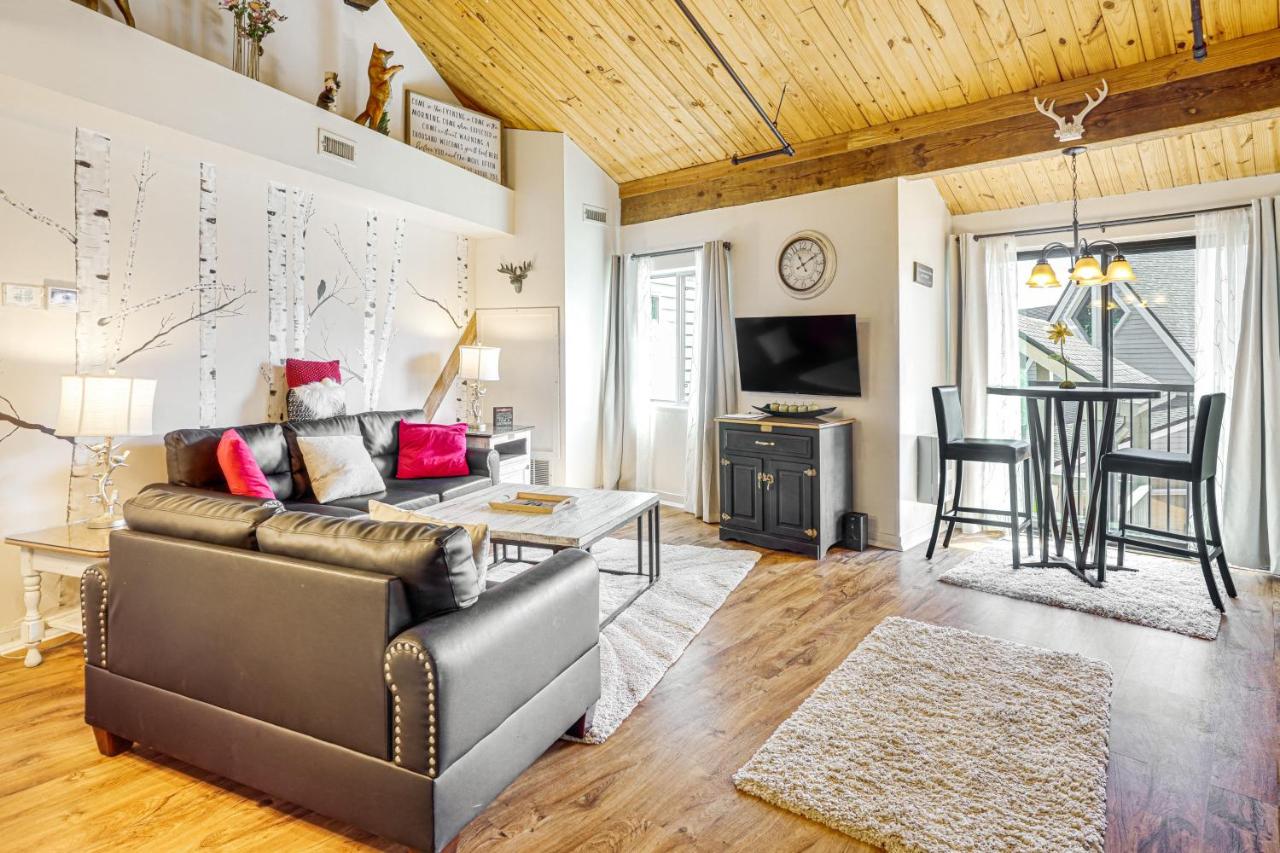 Hike, Bike and Explore Wintergreen Resort Condo - Ferienwohnung