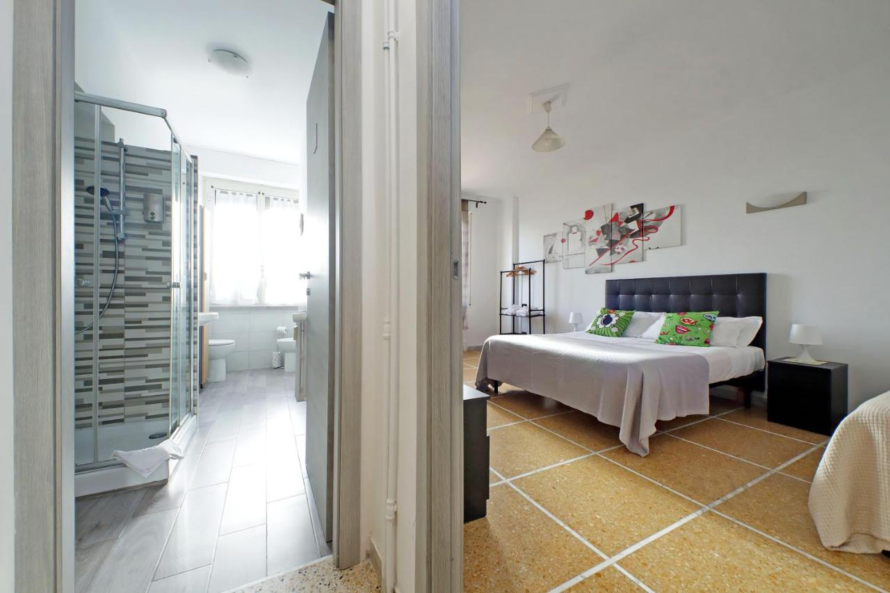 Triple Room with Private Bathroom