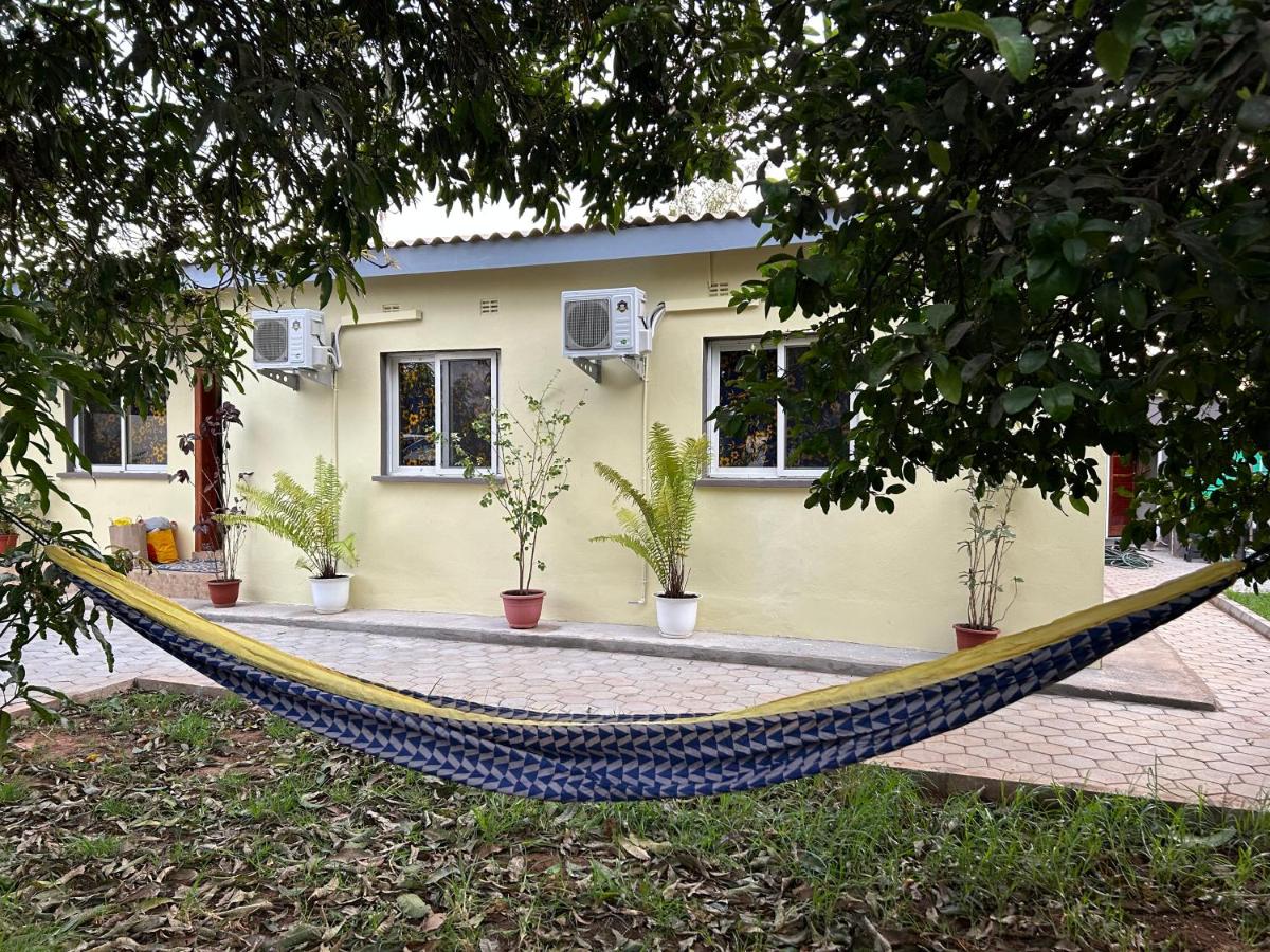 Mango Gardens - B&B