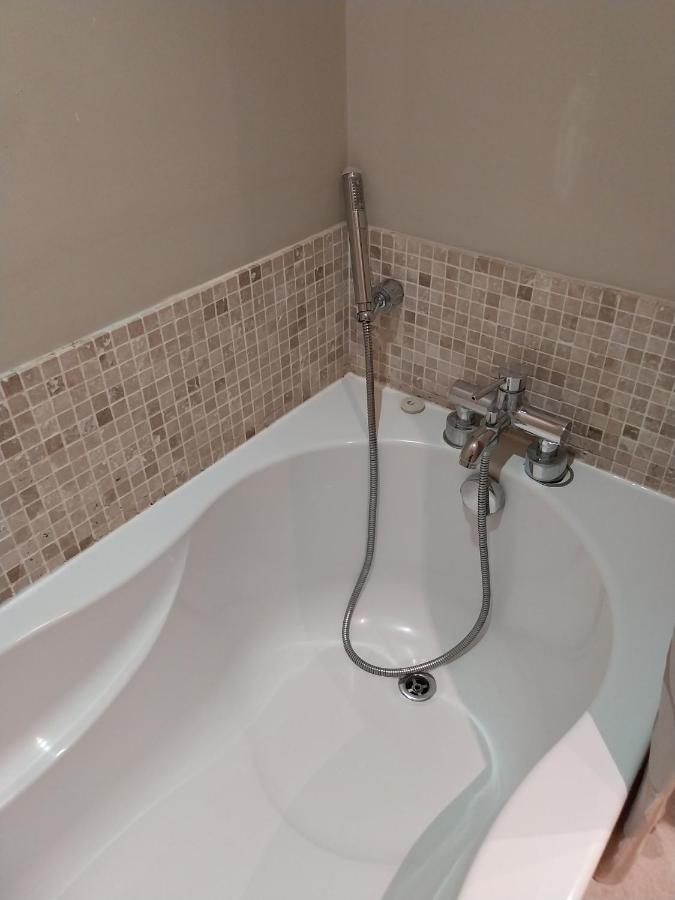 Easby Hall Apartment 4 - 2 bed Bath and Ensuite - B&B Scarborough