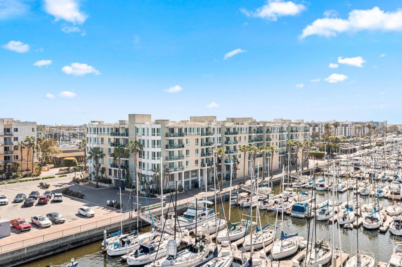 Coastal Bliss - Luxe 2BR Retreat in MDR - Venice - SM - Ferienwohnung Los Angeles