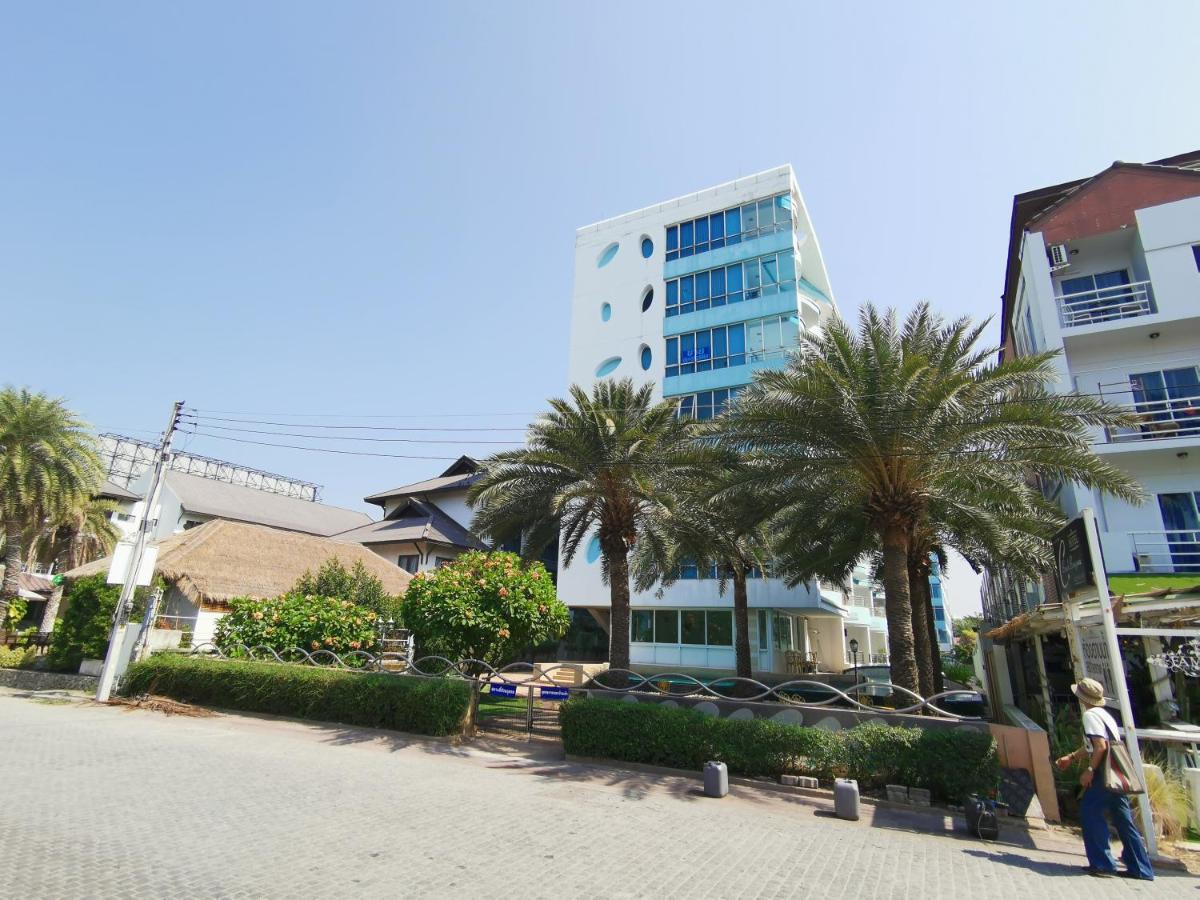The Beach Bangsaen Condo Sea View Room 327-62 Top Floor-Free Netflix - B&B