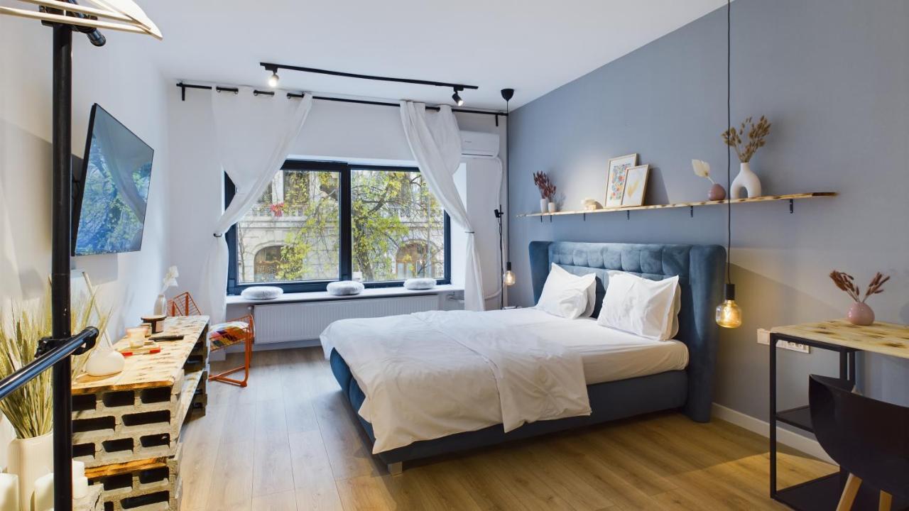 Piata Amzei 5 - B&B Bucarest