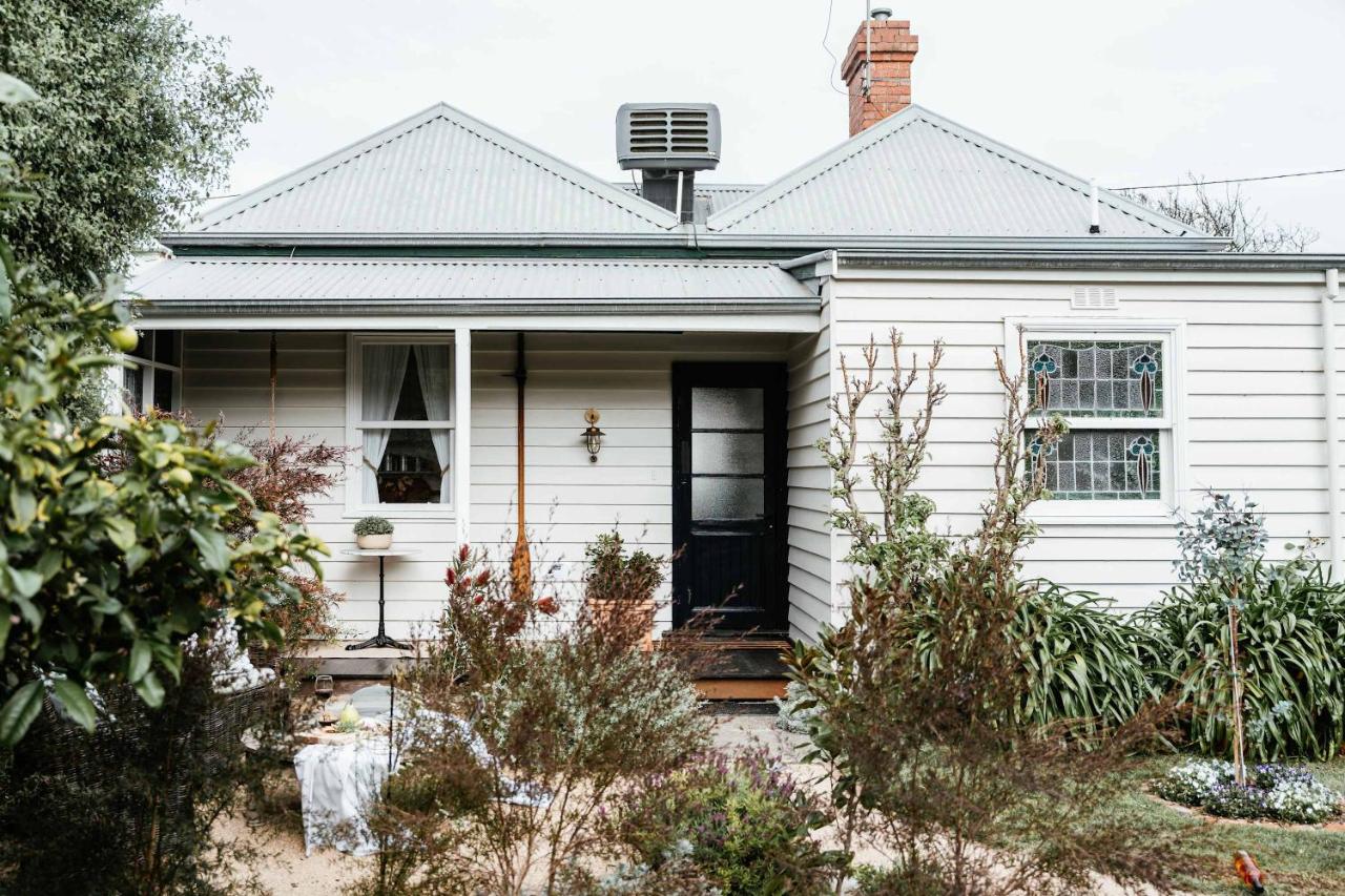 Benambra Cottage c1860 - B&B Queenscliff