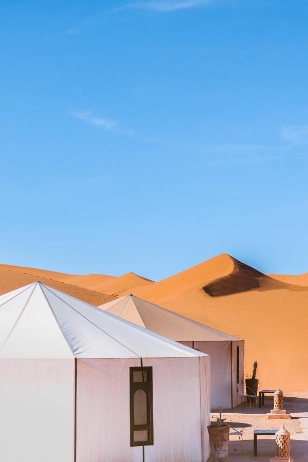 Caravanserai Luxury Desert Tented Camp - B&B Merzouga
