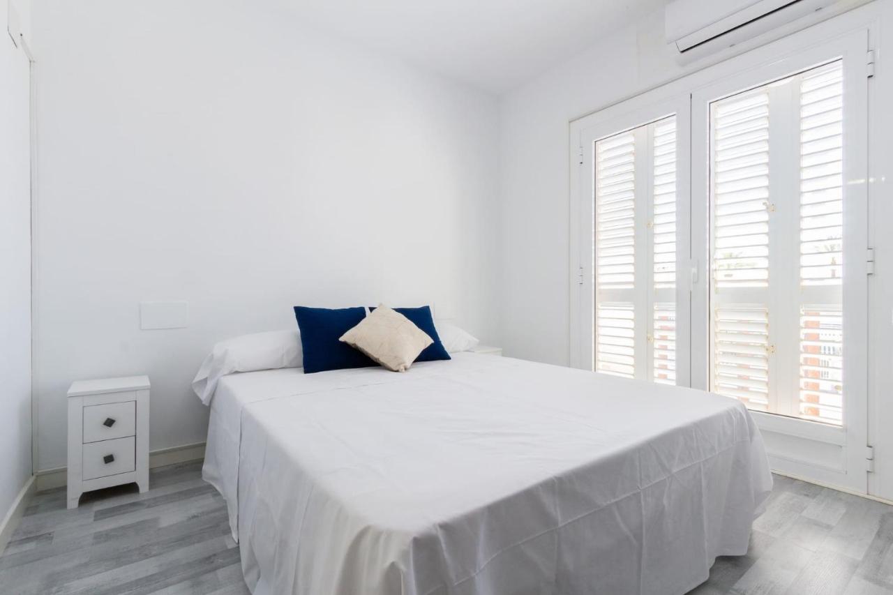 The Sun - pool and relax - Bed and Breakfast