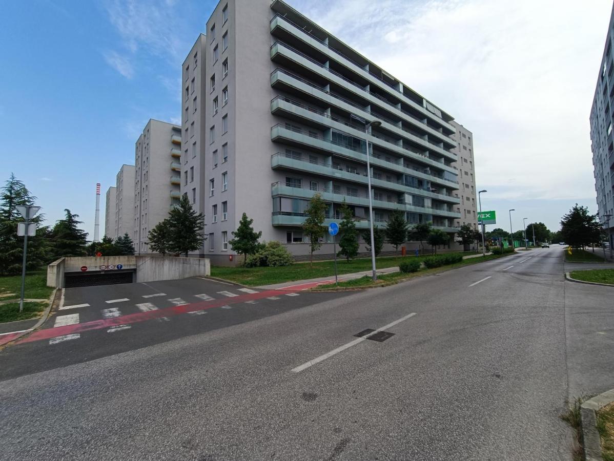 Apartman Karla Metikoša 9 - Ferienwohnung