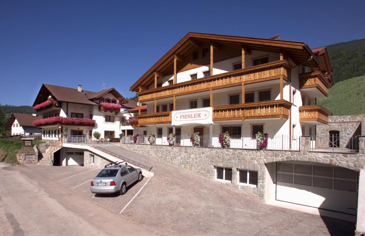 Garni-Hotel Pichler - B&B Ortisei