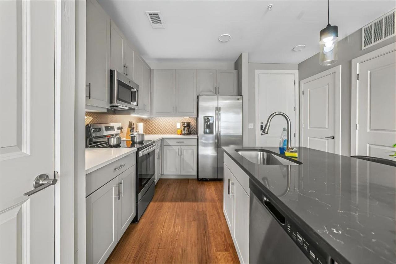 Charming 2BD 2BA with Beautiful Pool in Fort Worth - B&B