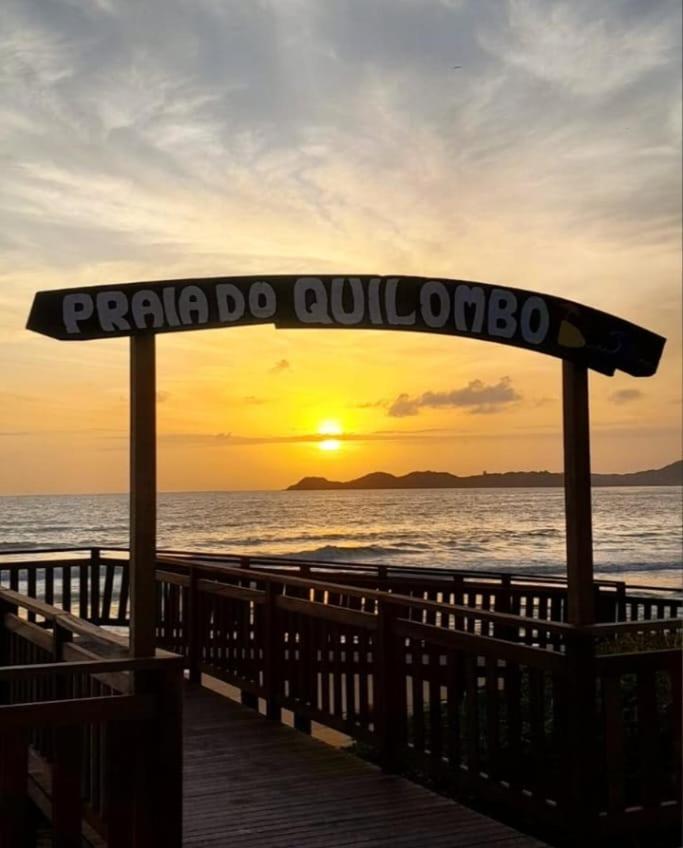 Apartamento praia do quilombo Centro - 02 - B&B