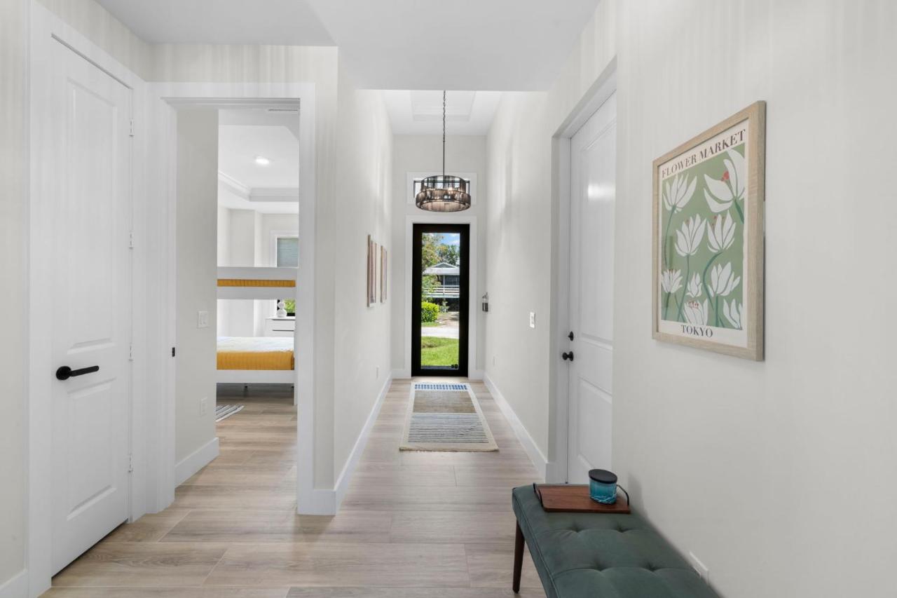 Stunning escape near beach and pickleball courts - B&B
