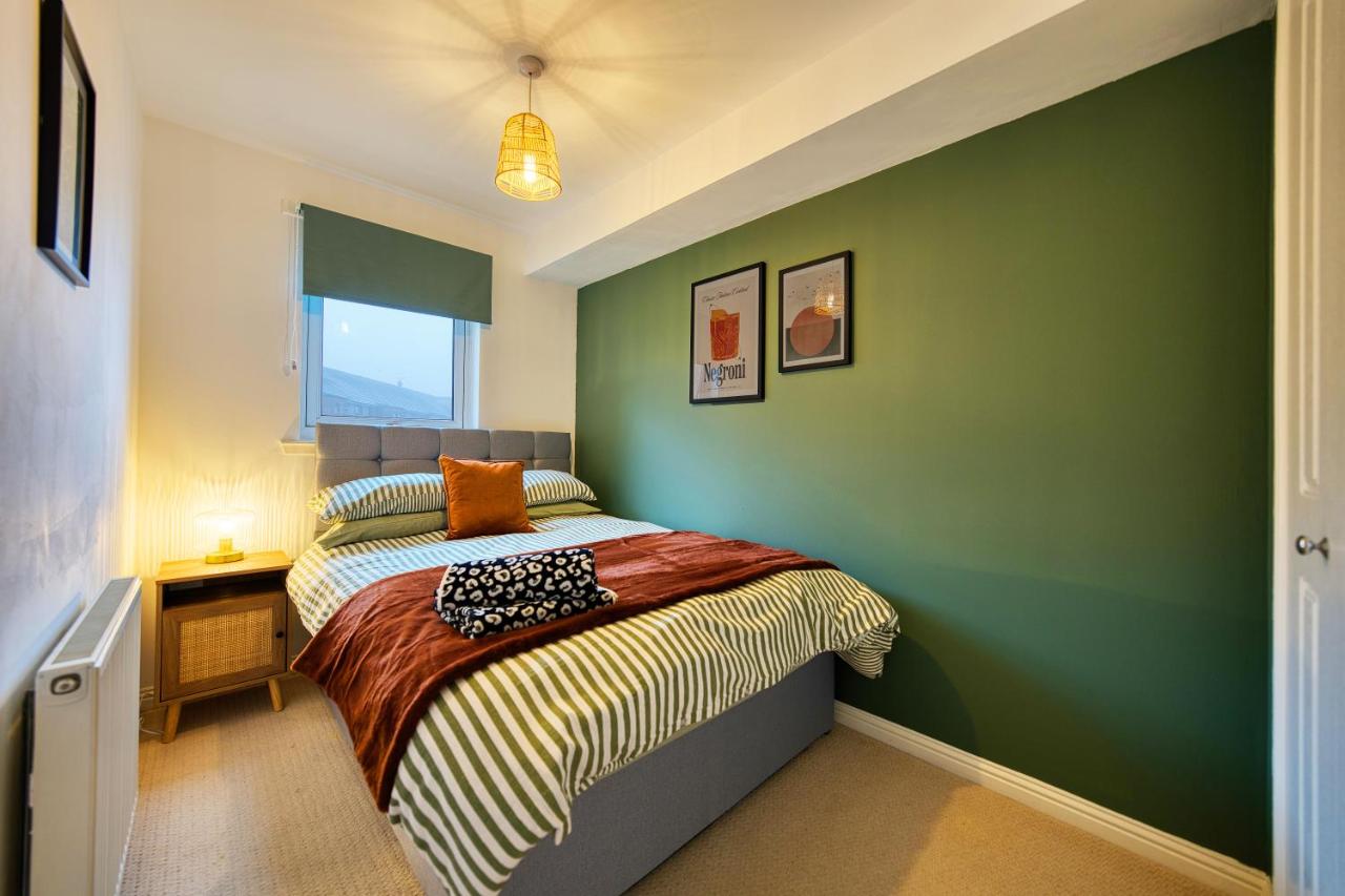 2BR Flat Central Location with Free Parking - B&B Glasgow