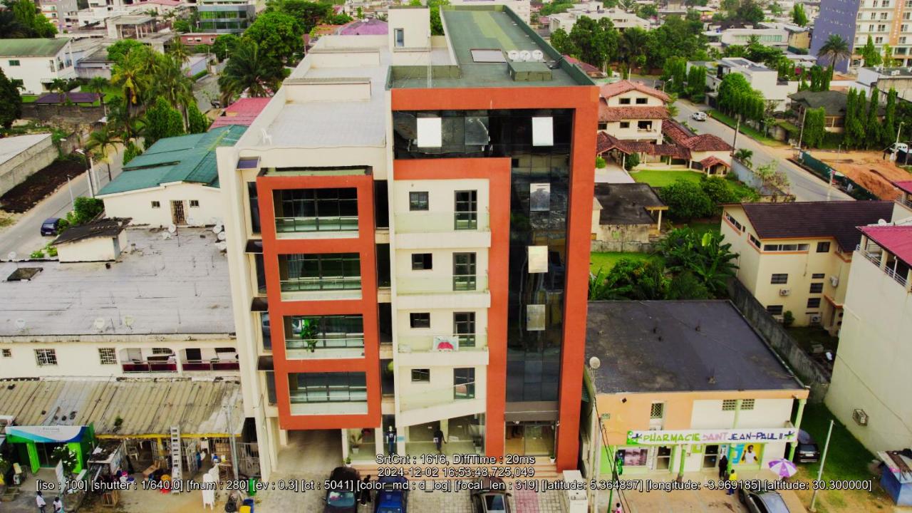 SERENITY SUITE Grand T2 Neuf Riviera Bonoumin - Ferienwohnung Abidjan
