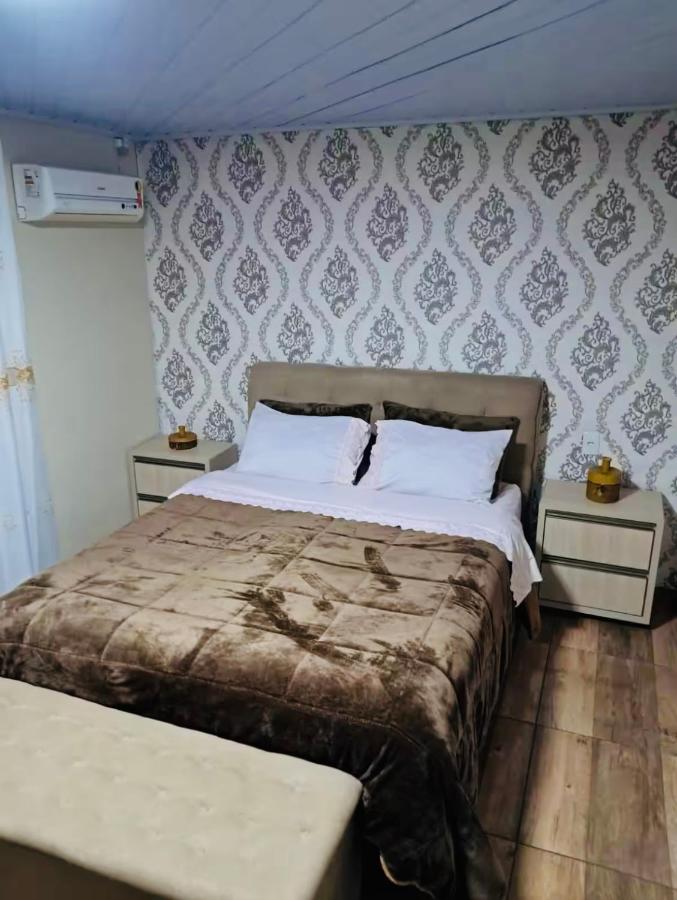 Della Giustina Residence Comforto Aparthotel - Aconchegante, Lindo, Moderno, Renovado entre Abba Pai Church e Centro - Chambres d'hôtes Criciúma