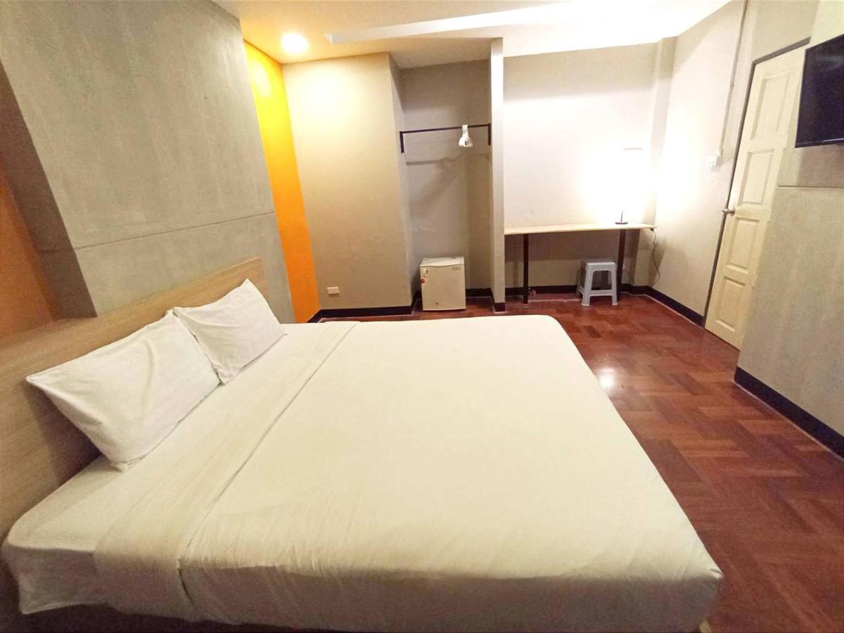 Habitación con baño compartido - Cama grande