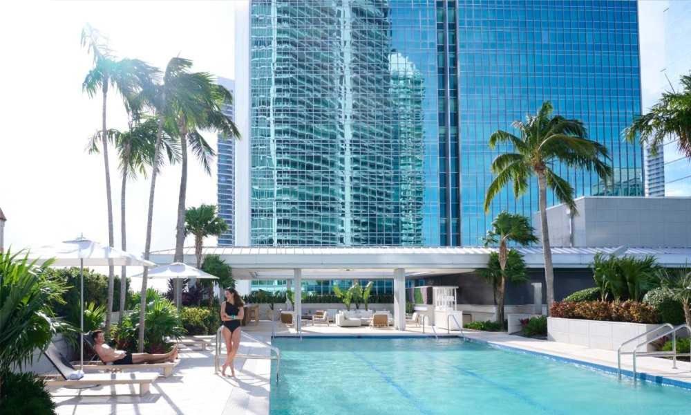 2-Story 3BD Brickell Penthouse Free Parking Heated Pool - B&B