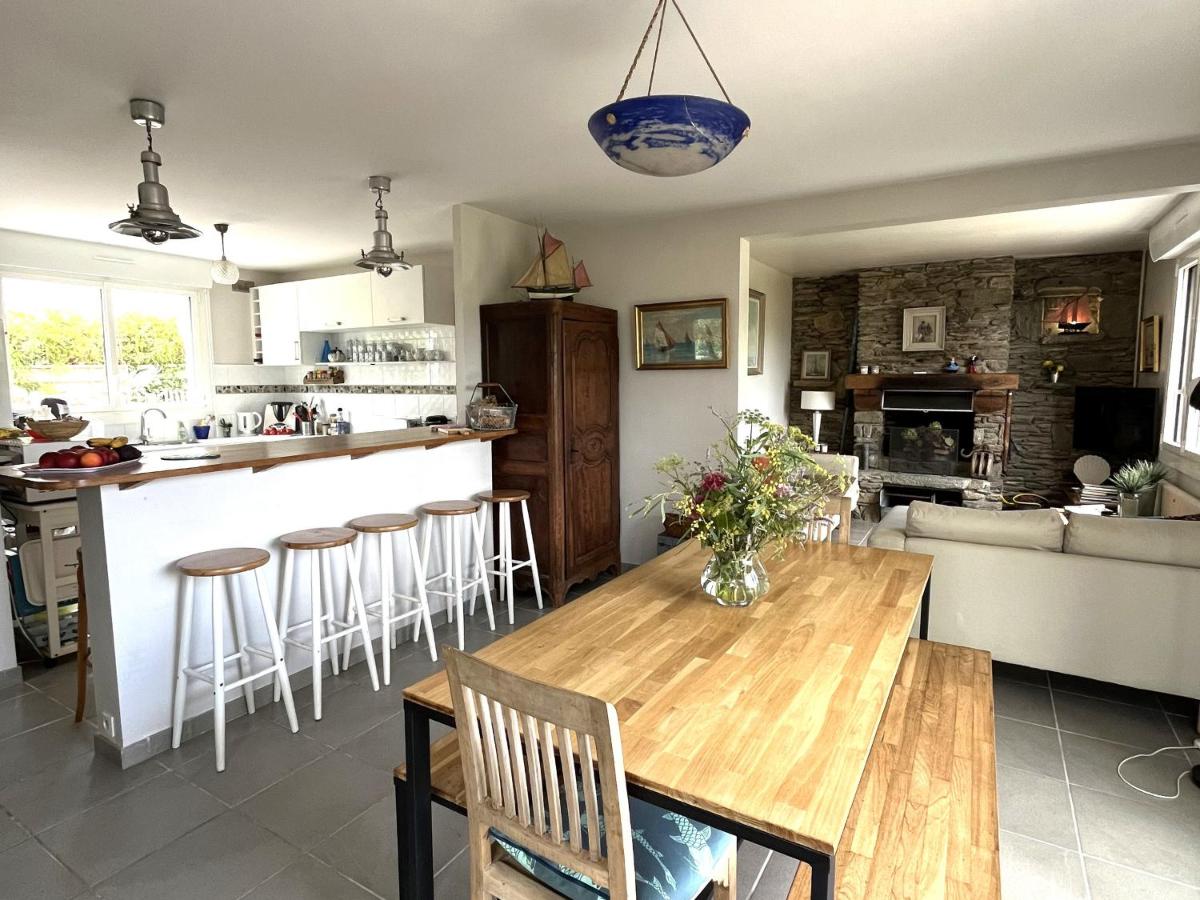 Maison familiale proche plage Groix, jardin et garage - FR-1-813-6 - Chambres d'hôtes Groix