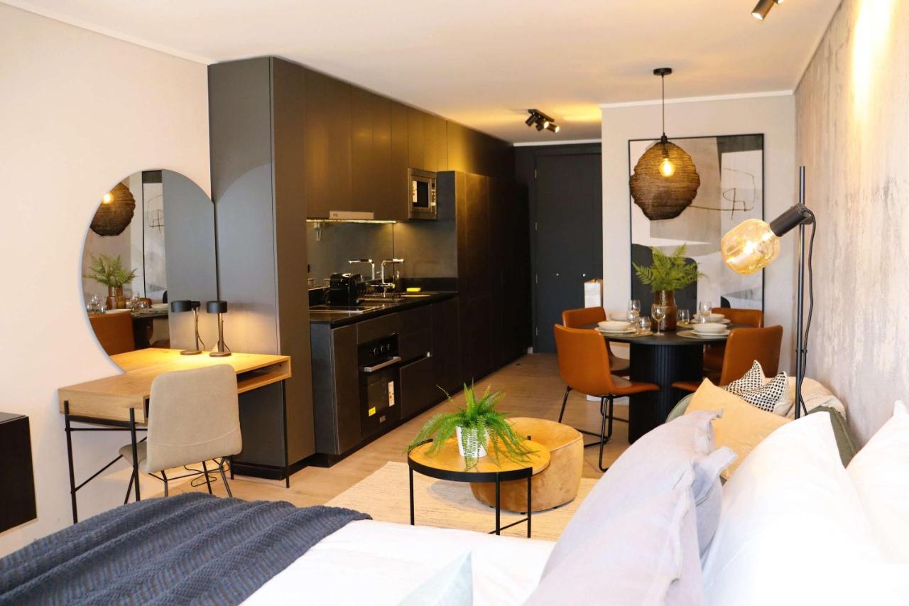 HOM I Inmejorable Estudio a Estrenar en Las Condes - B&B