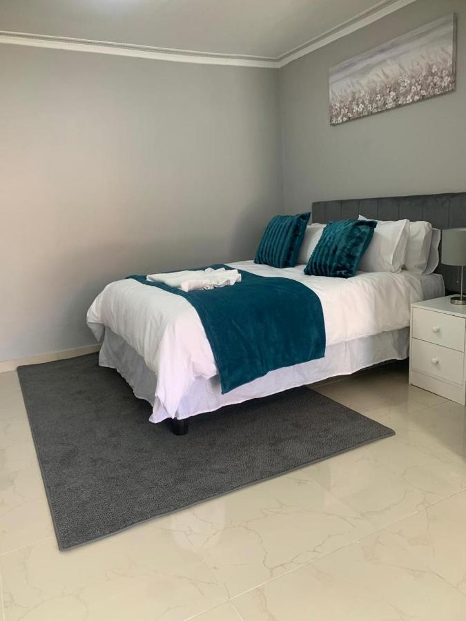 Double Room with Pool View