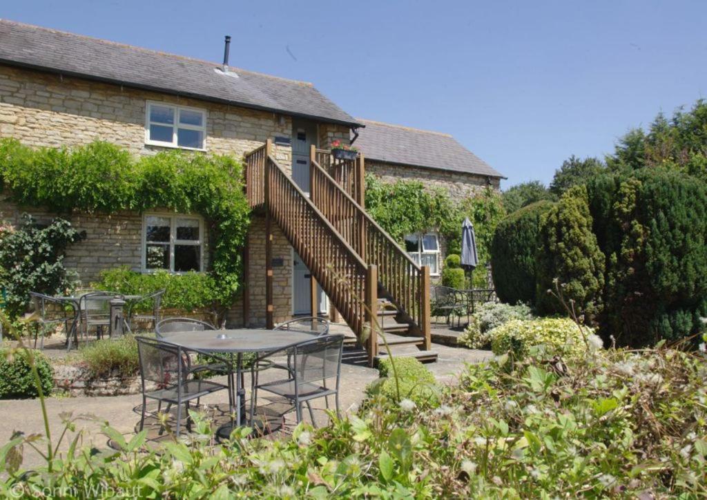 Lower Dovehouse - B&B