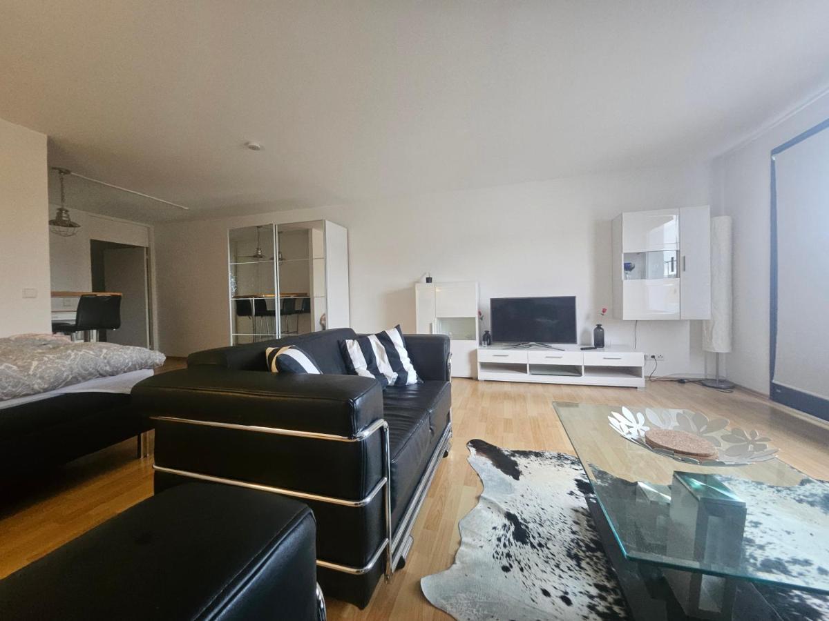 Omega Apartments - Ferienwohnung Erlangen