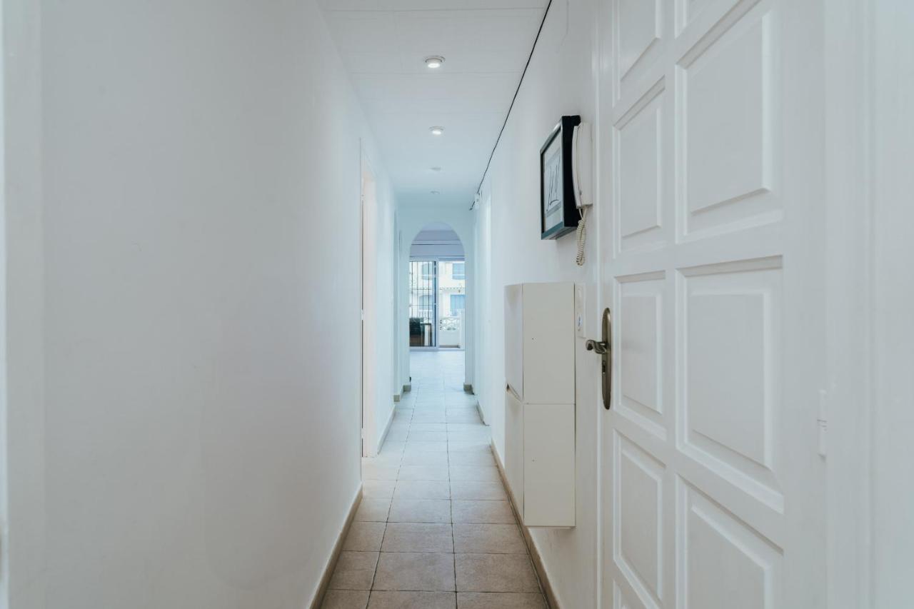 WELCS APARTAMENTO 199 EMP frente al Canal - B&B Empuriabrava
